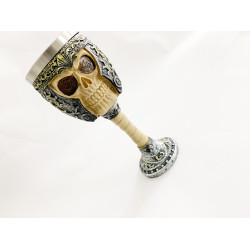 Рицарска чаша за вино с череп готически модел