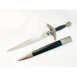 Кинжал хитлеристки свастика от третия райх с Орел на гарда