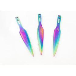 Кама масивна и тежка,много добре балансирана за хвърляне цвят хамелеон Кама масивна и тежка,много добре балансирана за хвърляне цвят хамелеон