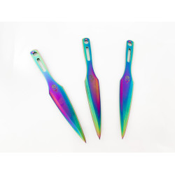 Кама масивна и тежка,много добре балансирана за хвърляне цвят хамелеон Кама масивна и тежка,много добре балансирана за хвърляне цвят хамелеон