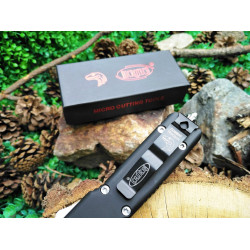 Microtech Black OTF- сгъваем автоматичен нож с черно гладко острие