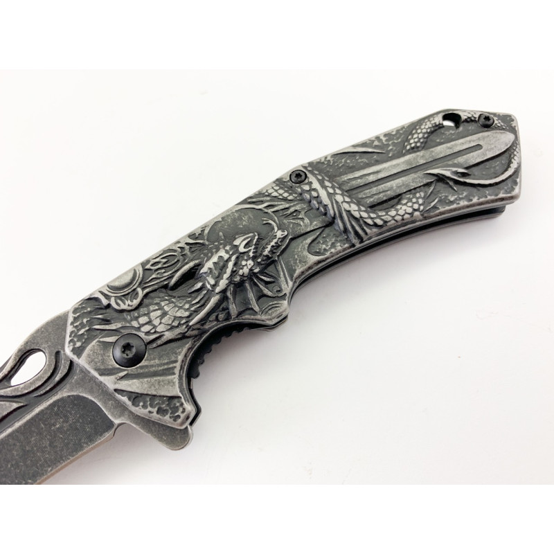Сгъваем автоматичен нож Boker с инкрустиран Дракон с меч 3D