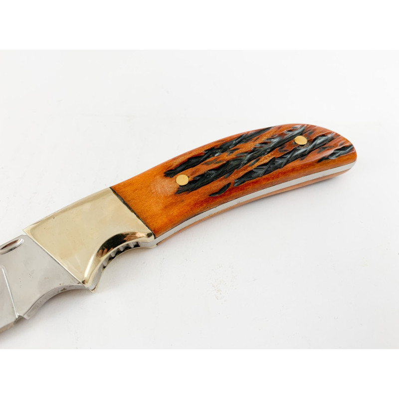 Ловен нож с дръжка от еленов рог и бронзов гард Browning