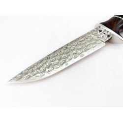 Ръчно направен ловен нож от Японска дамаска стомана,дръжка от махагон,сандалово дърво и камилска кост