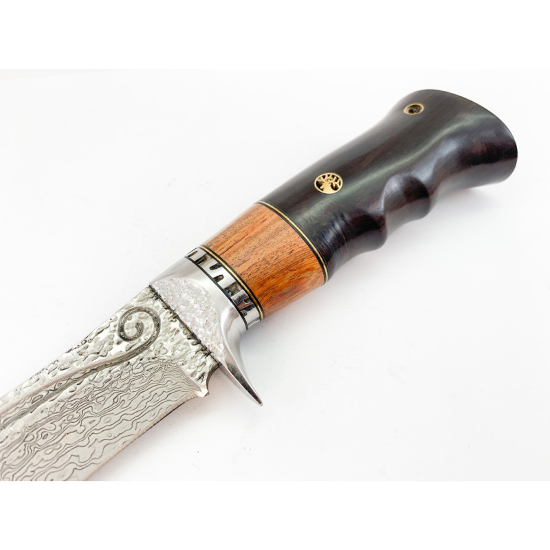 Ръчно направен ловен нож от Японска дамаска стомана