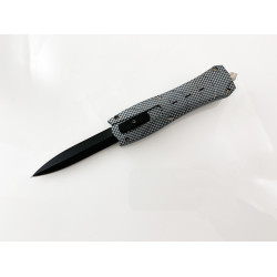 Автоматичен сгъваем нож с полимерна дръжка и карбонов принт OTF Автоматичен сгъваем нож с полимерна дръжка и карбонов принт OTF