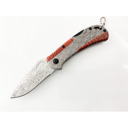 Сгъваем джобен нож с рисунка имитираща дамаска стомана Buck X82