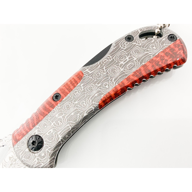 Сгъваем джобен нож с рисунка имитираща дамаска стомана Buck X82