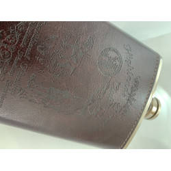 Манерка с лого Hunting Clud с кожен обков