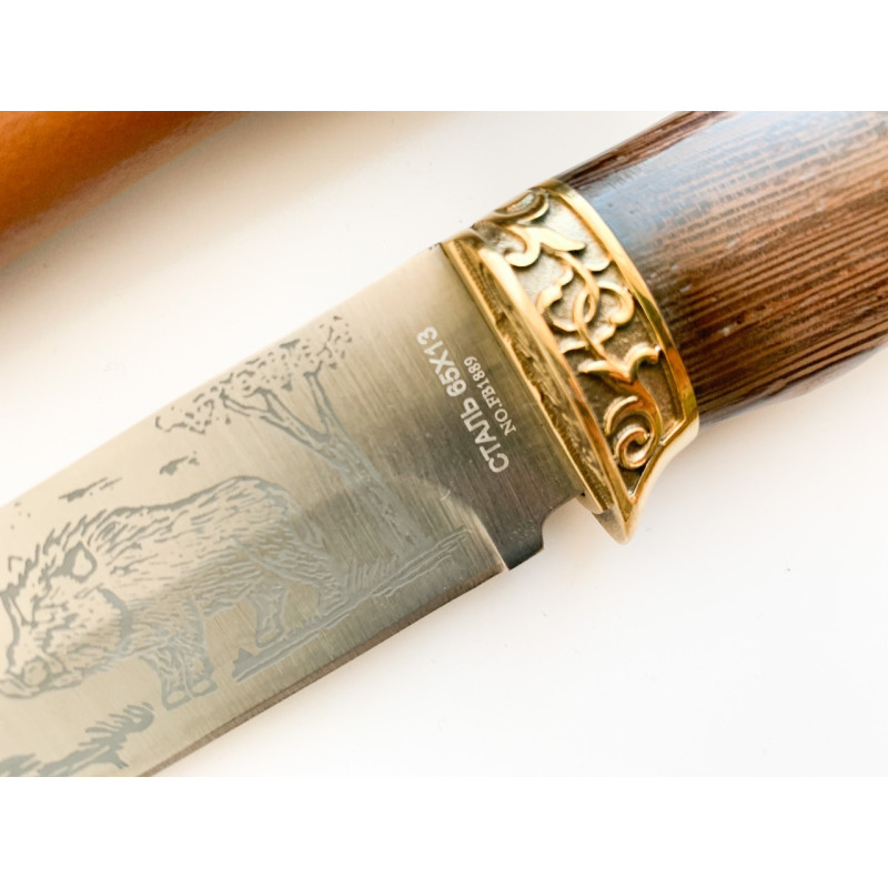 Руски ловен нож глиган стомана 65х13 с кожена кания