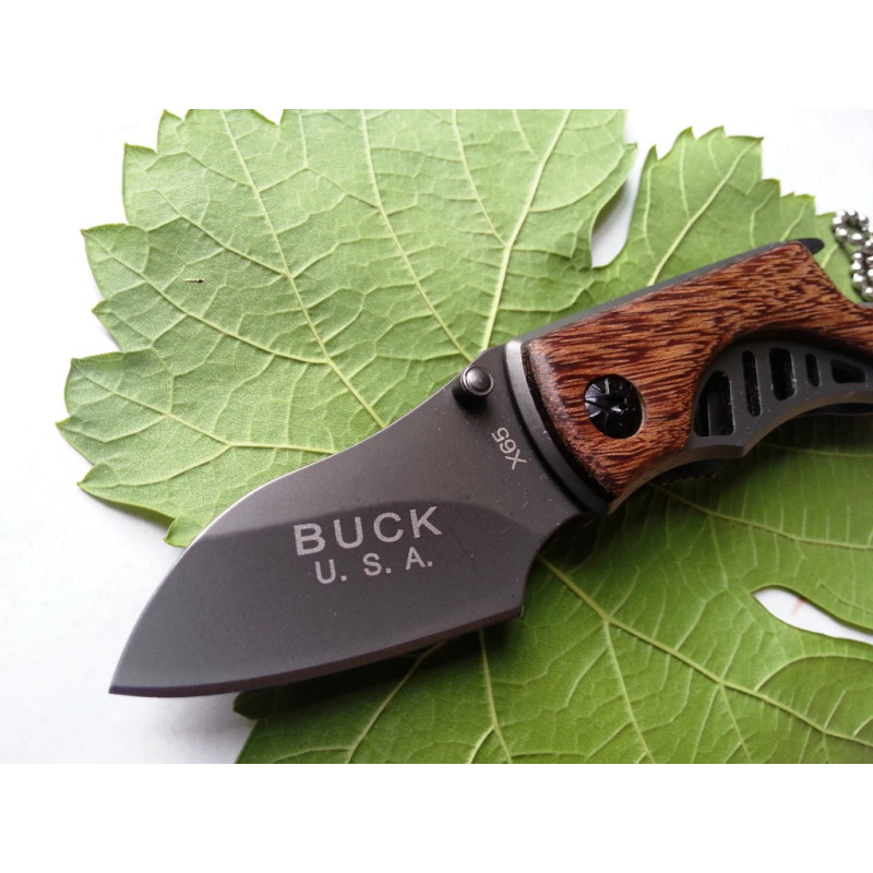 Малко джобно ножче за планина или колекция - Buck