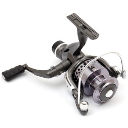 Рибарска макара със заден аванс и пет лагера