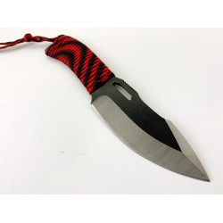 Ловен нож с дръжка от паракорд и частично тефлоново покритие на острието
