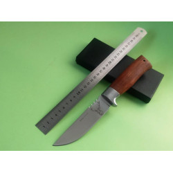 Руски ловен нож с гравиран Оленъ на острието-стал 65х13