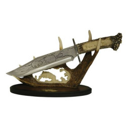 Колекционерски нож с атрактивен и впечатляващ дизайн гравирана Мечка