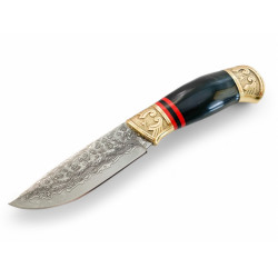 Ловен нож ръчно направен от дамаска японска стомана,с месингови гардове