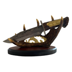 Сувенирен нож с поставка за украса или подарък с гравирана мечка