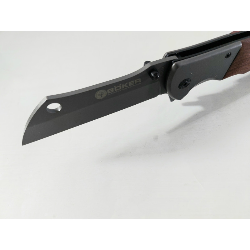 Сгъваем автоматичен масивен джобен нож - Boker DA104