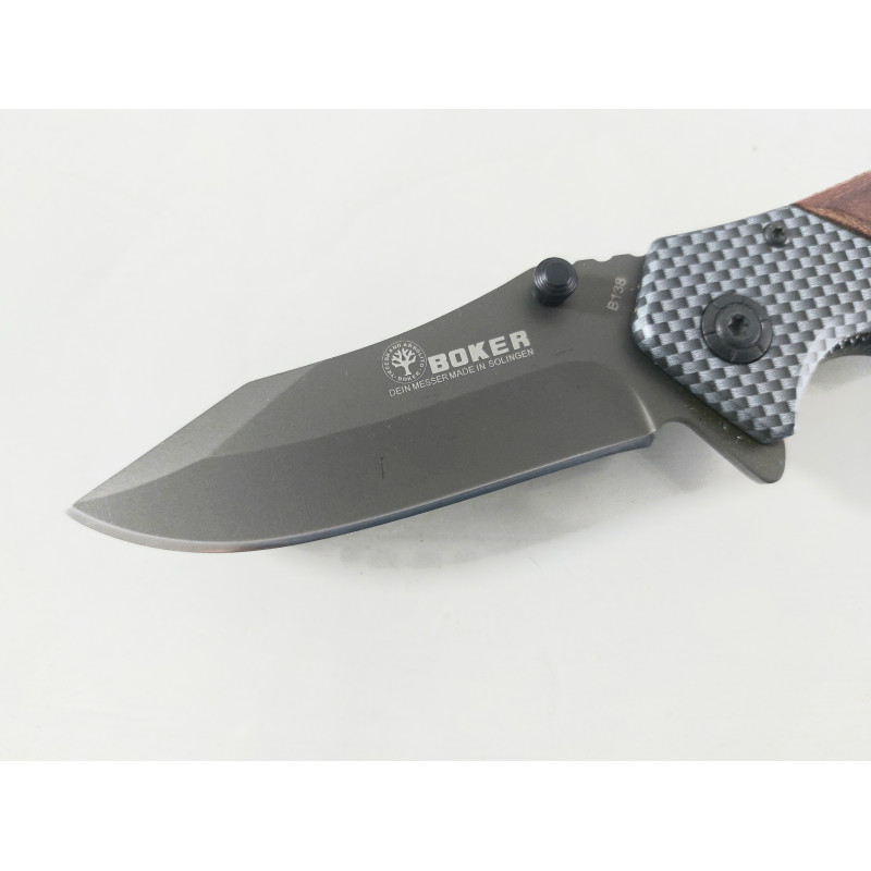 Сгъваем автоматичен масивен джобен нож с карбонов принт на дръжката - Boker B138