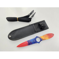 Двуостра кама шурикен кунай за хвърляне червеносин цвят с отвор за пръста model Breaker