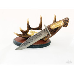Колекционерски сувенирен нож с атрактивен и впечатляващ дизайн гравирани Вълци