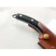Ловен нож ръчно направен от кована стомана извито острие с тефлоново покритие подходящ за дране
