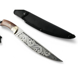 Руски ловен нож Пантера с гравирани флорални елементи на острието стал 65х13 Руски ловен нож Пантера с гравирани флорални елементи на острието стал 65х13