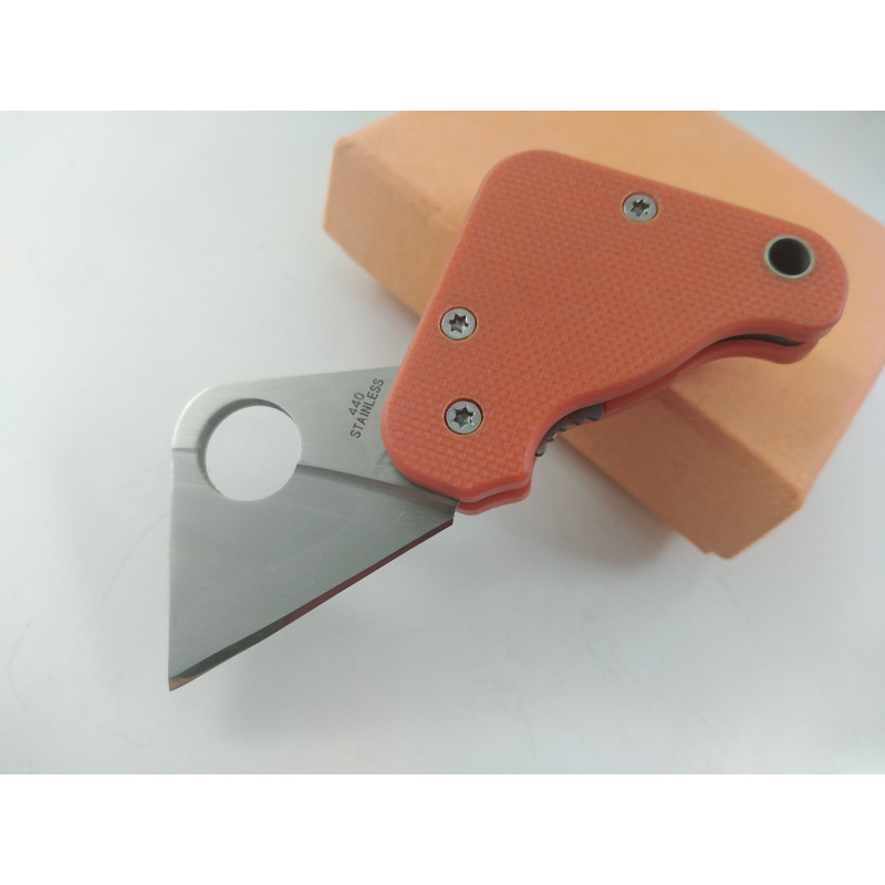Малко мини джобно ножче orange color с клипс за колан дизайн зaимстван от Spyderco