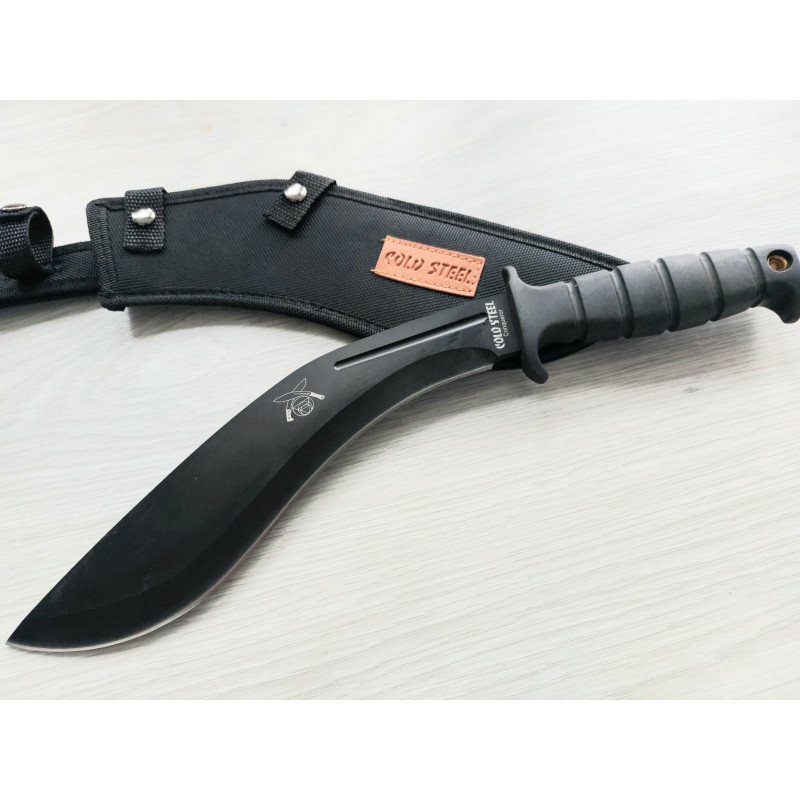 Масивен ловен нож ,кукри с черно тефлоново покритие и дръжка  изработена от полипропилен