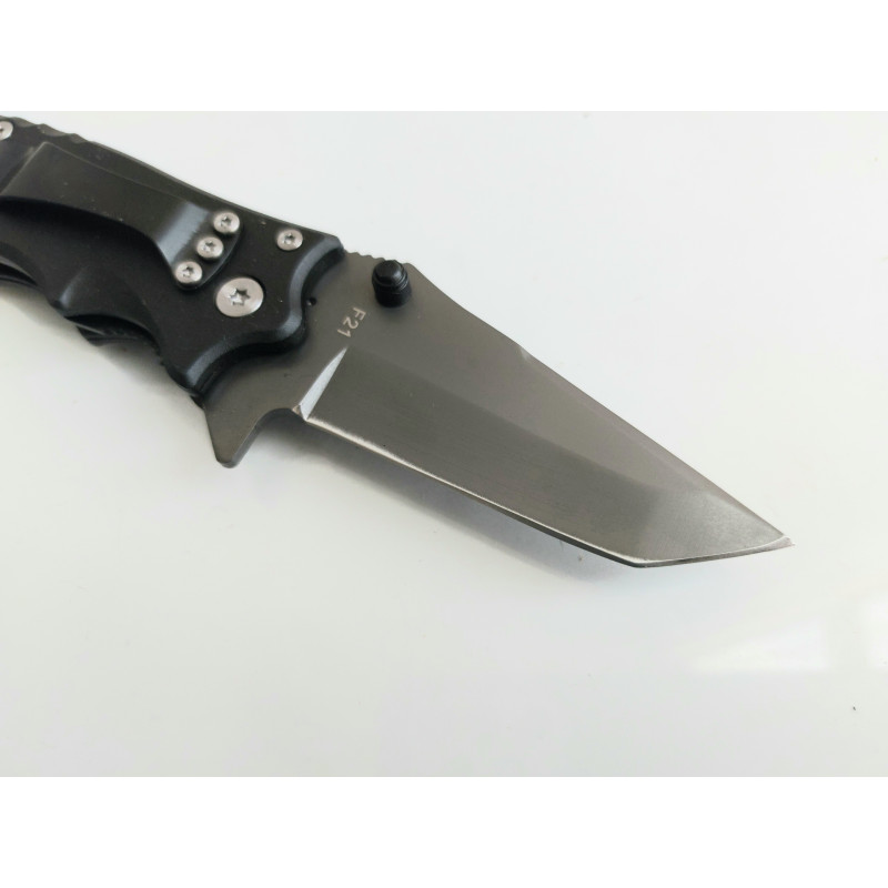 Сгъваем джобен нож с танто острие Benchmade F21