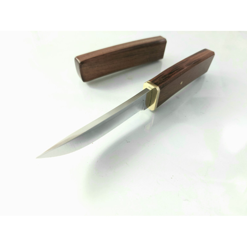 Ръчно направен стилен нож с D2 стомана и махагоново дърво