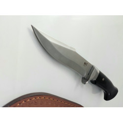 Ловен нож масивен и тежък с кожена кания