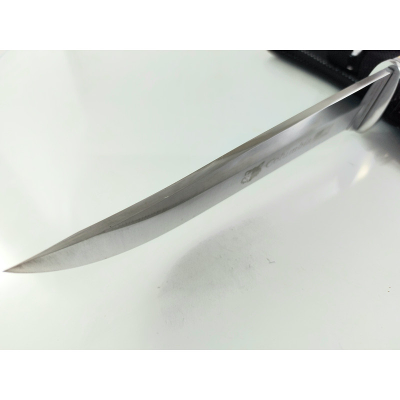 Великолепно балансиран ловен нож USA Columbia G11 Hunting knife за Америсканския пазар