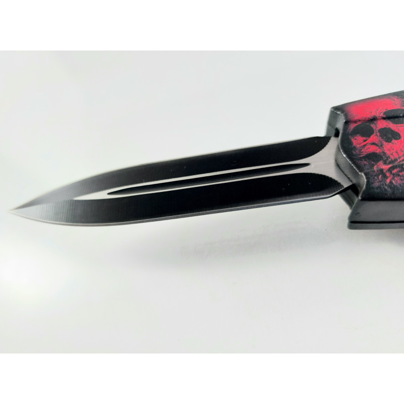 Автоматичен сгъваем нож OTF червени черепи на дръжката