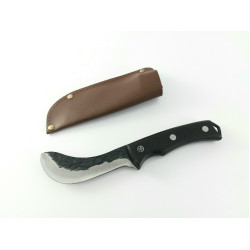 Ловен нож ръчно кован  с дръжка от махагон извито острие