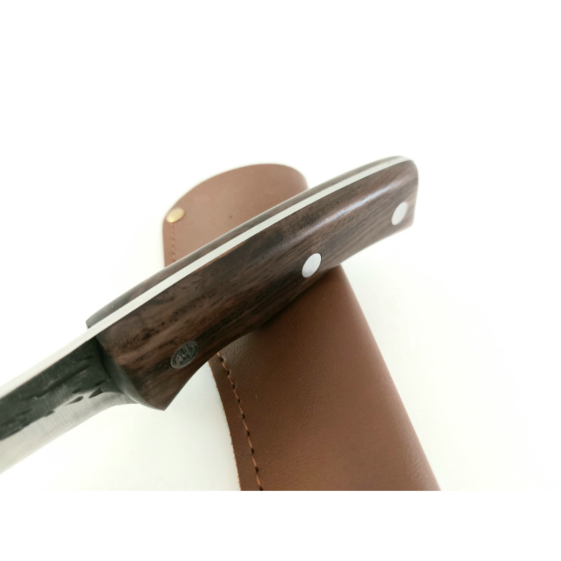 Ловен касапски нож ръчно кован с дръжка от махагон