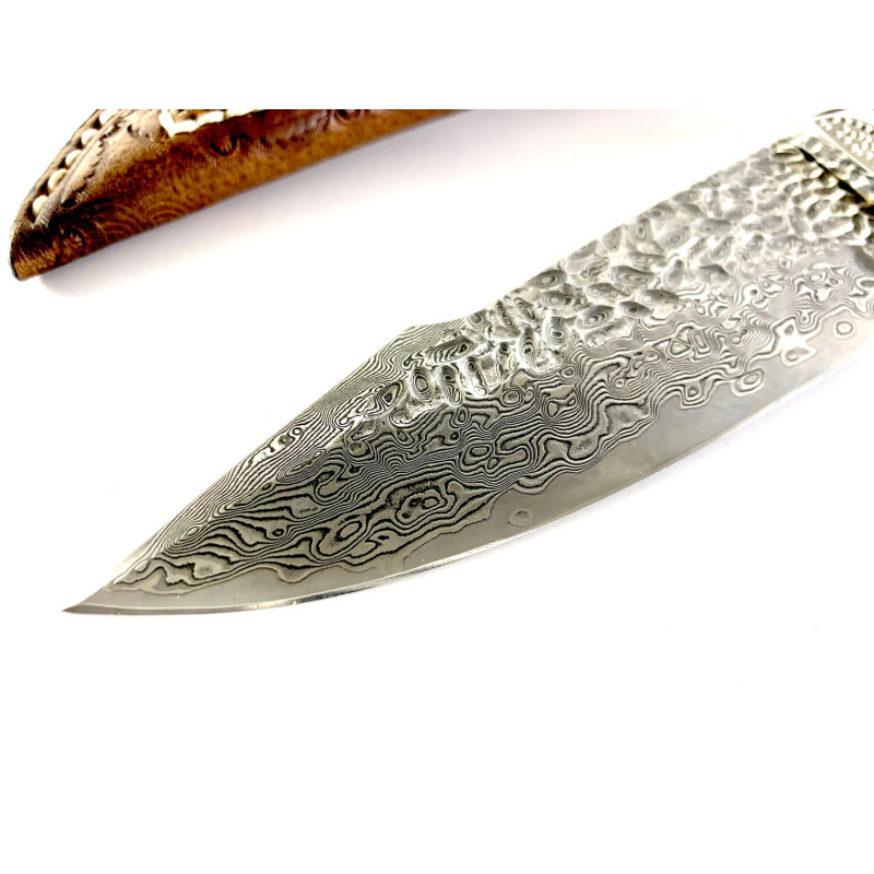 Ръчно направен ловен нож от дамаска стомана с VG 10 сърцевина само за ценители