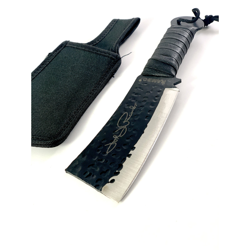 Ловен нож  модел мачете,форма на малък сатър , кожа на дръжката