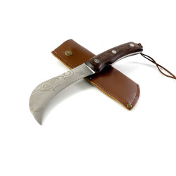 Нож с кожен кафяв калъф с извито острие Knives DV9090