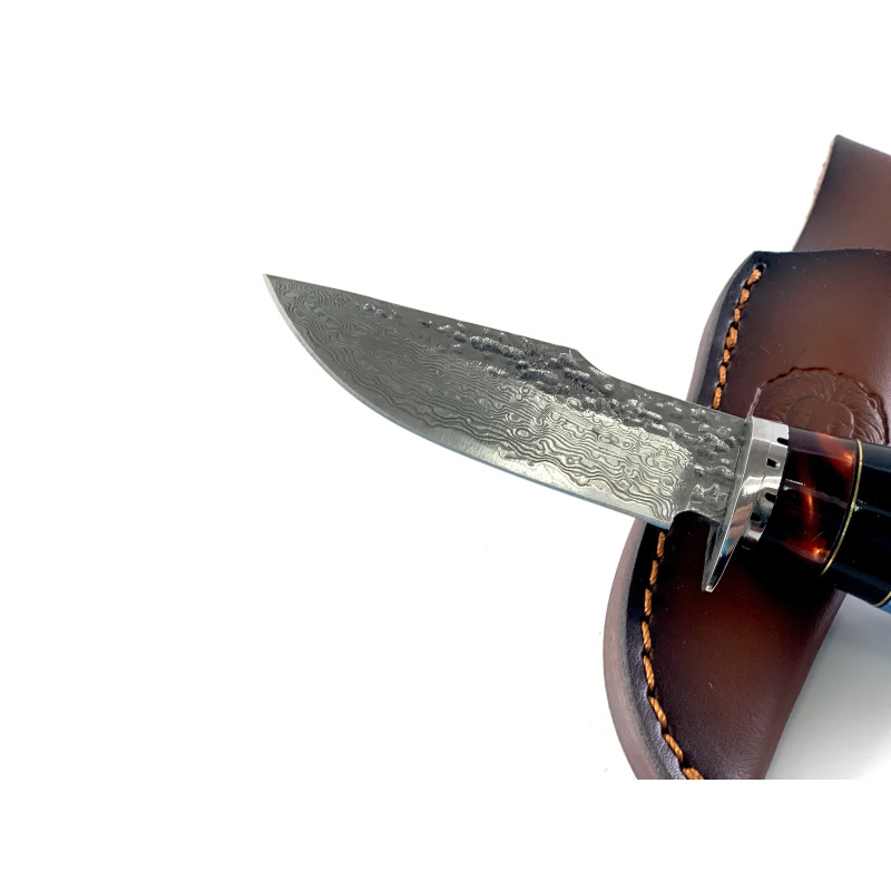 Ловен нож от дамаска стомана с дръжка от цветен Кориан - Lion