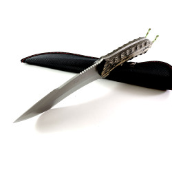 Ловен нож фултанг с дървени чирени модел FB036A