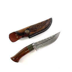 Ръчно направен ловен нож от Damask steel дръжка от червен дъб и цветен кориан