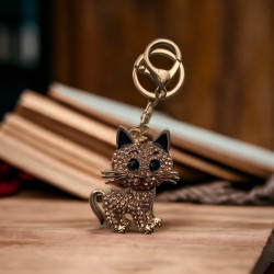 Дамски ключодържател Малко Коте с камъни