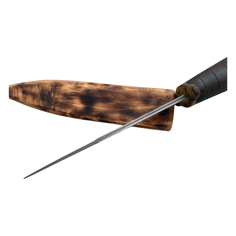 Ръчно направен ловен нож от японска дамаска стомана с дървена кания