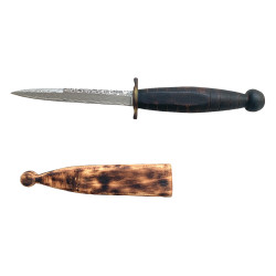 Ръчно направен ловен нож от японска дамаска стомана с дървена кания 