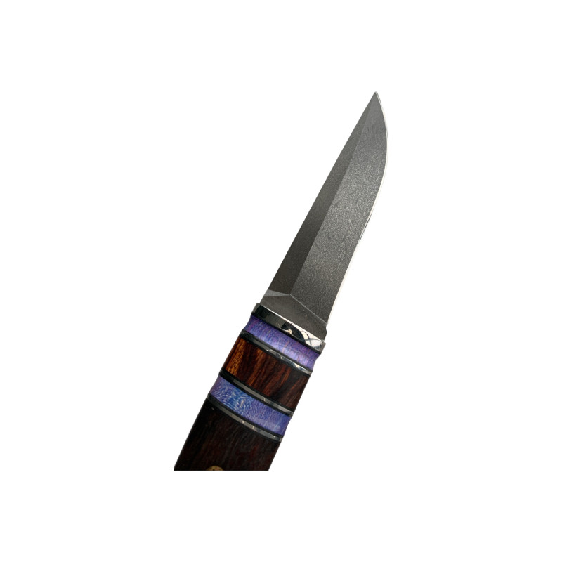 Уникален дизайн и качество на материалите: Финландски нож с дръжка от палисандрово дърво и острие от висококачествена стомана
