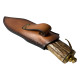 Ловен нож  дамаска стомана и дръжка от еленов рог, съпроводен с ръчно изработена кожена кания