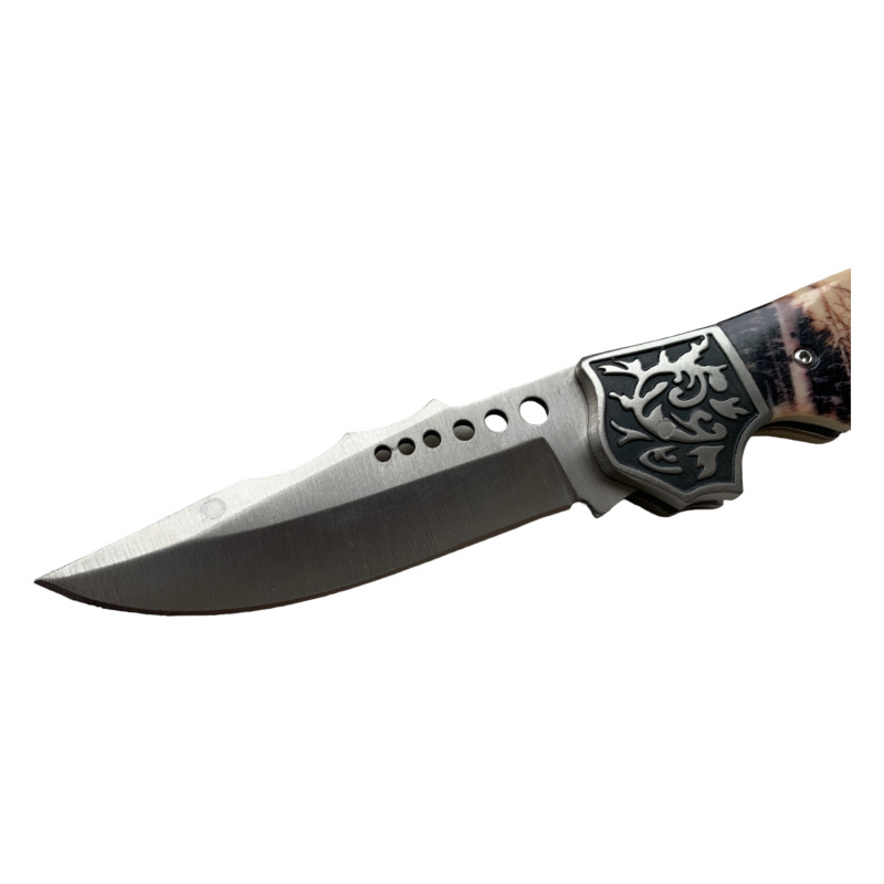 Тематичен сгъваем нож с дизайн на елен и украса в стил татуировка, със защитен найлонов калъф