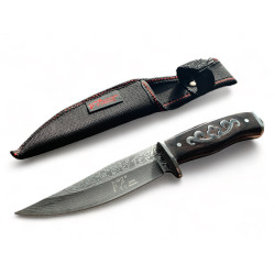 Ловен нож Вълча песен със шарки дамаска стомана и украсена дръжка