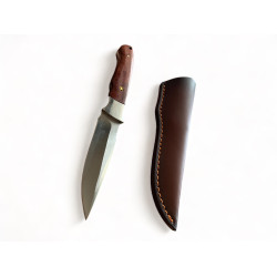 Класически ловен нож Традицион с кожен калъф